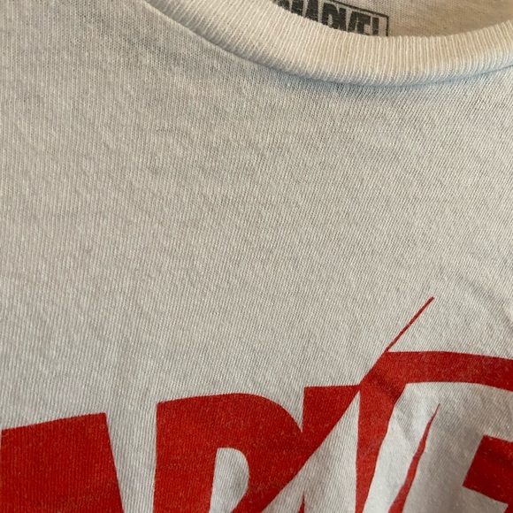 Marvel T-Shirt - Picture 3 of 3
